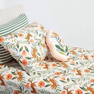 Crate&Barrel Marrakech sheet set